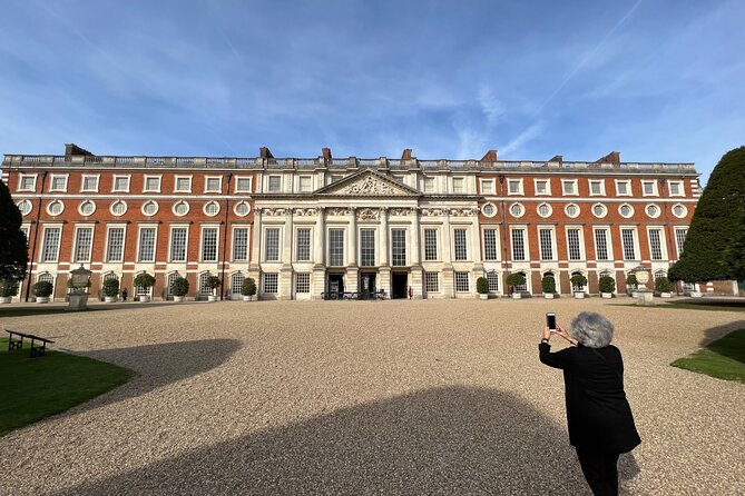 Explore Windsor Castle and Hampton Court Palace - East Molesey: the pub lunch break that keeps the day human