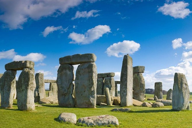 Extended visit: Windsor Castle & Stonehenge - St. George’s Chapel Details That Shape Your Visit