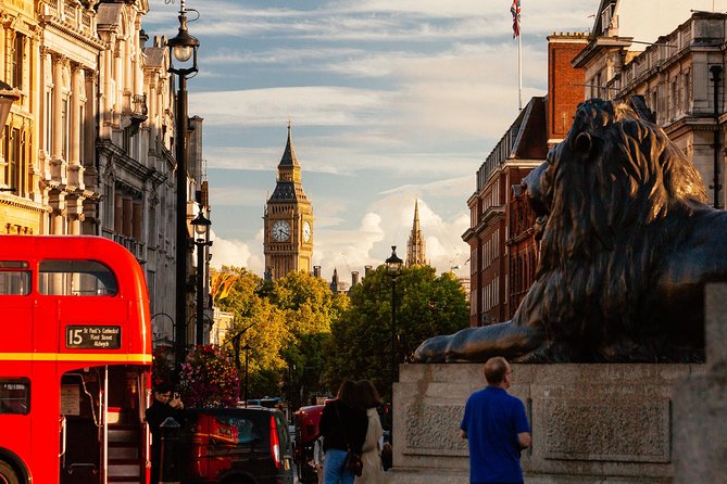 Family Friendly London Private City Tour - The Private Format: How Your Guide Keeps the Group Moving