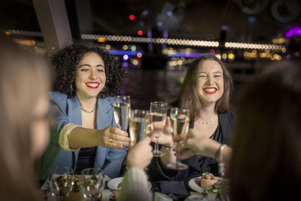 Festive London New Year’s Eve 3-Course Dinner Cruise - Key things that make this cruise worth your attention