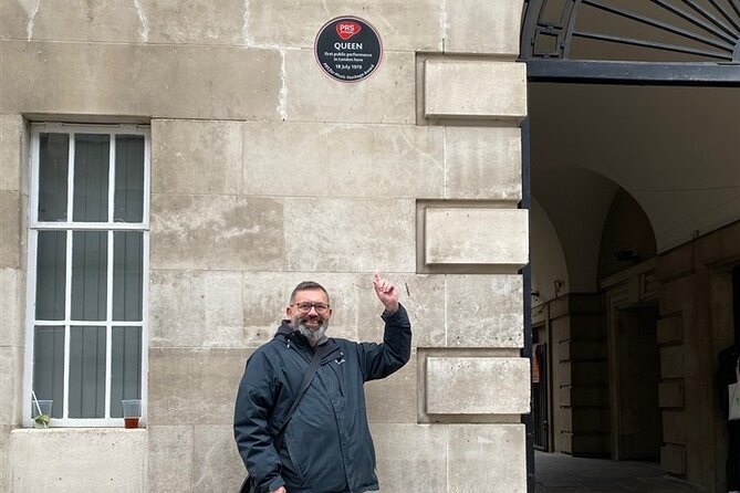Freddie Mercury and Queen. The London tour - Queen’s Kensington Trail: What Makes This Walk Different