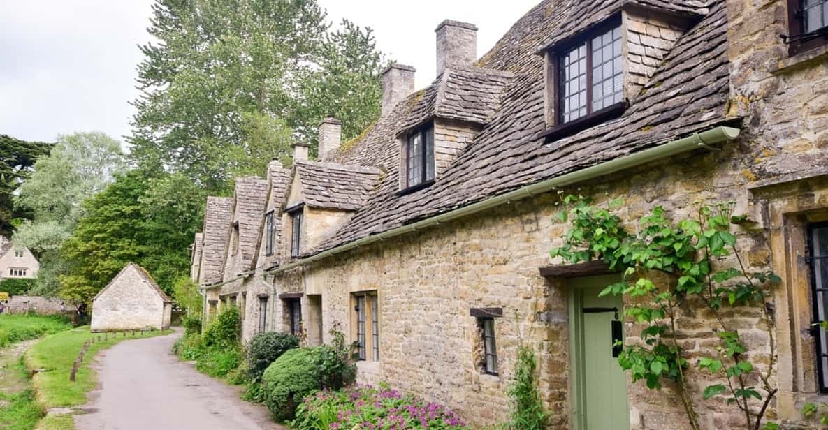 From London: Cotswolds Villages Small Group Day Tour - Food and comfort: what to pack for a full 9 hours