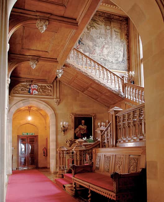 From London: Day Trip to Downton Abbey, Oxford and Bampton - Who should book this London-to-Highclere day trip