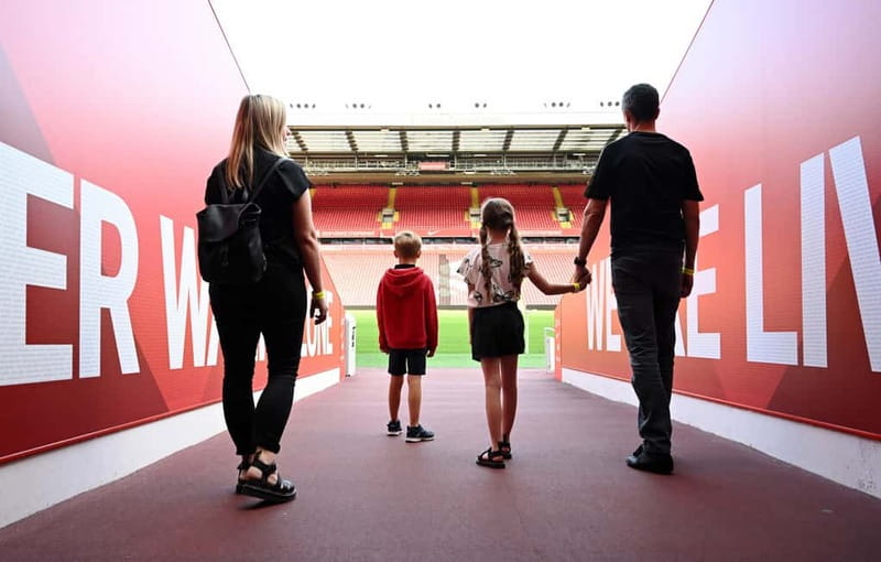 From London: Liverpool FC Stadium & Museum Rail Day Tour - Key points to know before you go