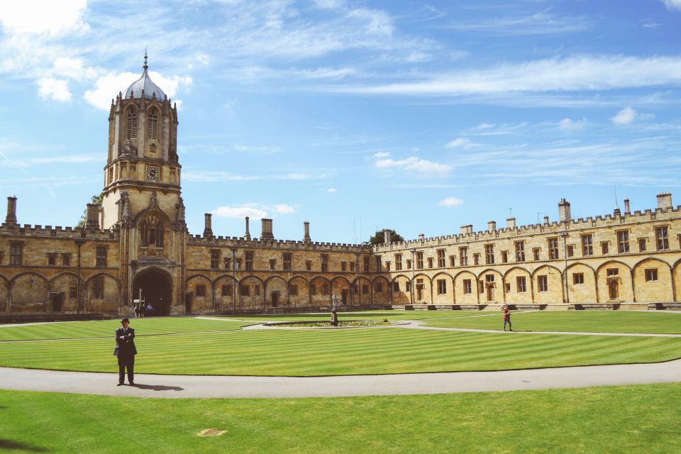 From London: Oxford and Cambridge Guided Day Tour - Cambridge Free Time: Colleges, Museums, and the River Cam Option