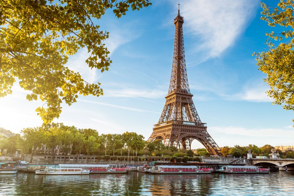 From London: Paris Day Trip with Eiffel Tower & Lunch Cruise - Bateaux Parisiens Seine Lunch Cruise: 3 Courses, Moving Views