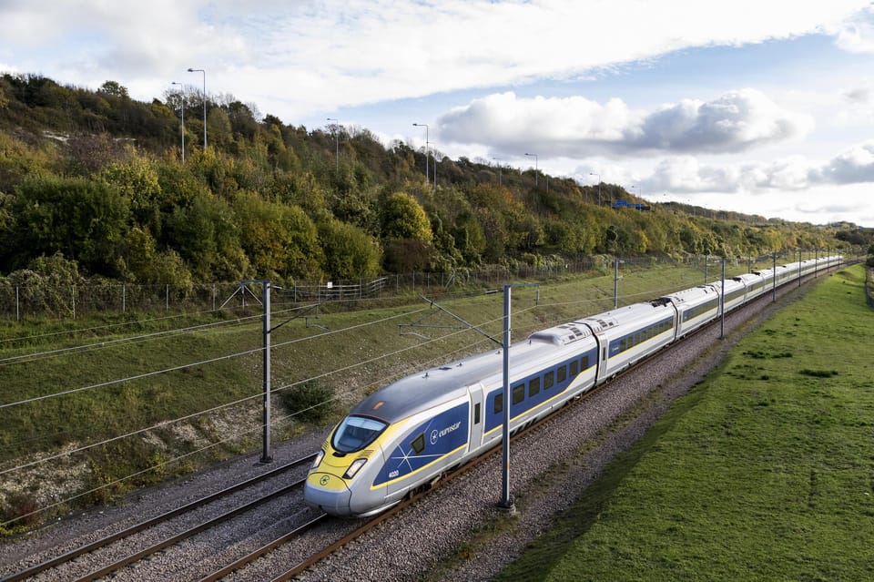 From London: Paris Tour with Sightseeing Bus & Lunch Cruise - From St Pancras to Gare du Nord: the day is built around the train