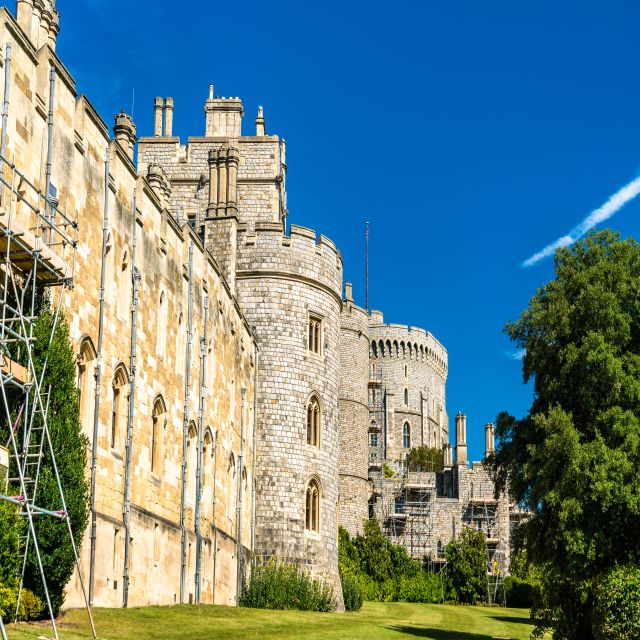 From London: Skip-the-line Windsor Castle Private Car Trip - Getting to Windsor Castle the easy way: private car pickup
