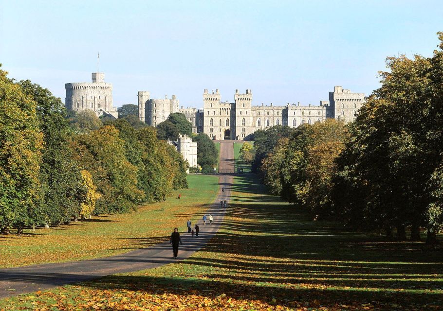From London: Stonehenge Inner Circle and Windsor Day Trip - How to spend your free time without wasting it