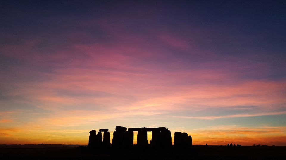 From London: Stonehenge Inner Circle and Windsor Day Trip - Price and value: what $236 buys you (and what it doesn’t)