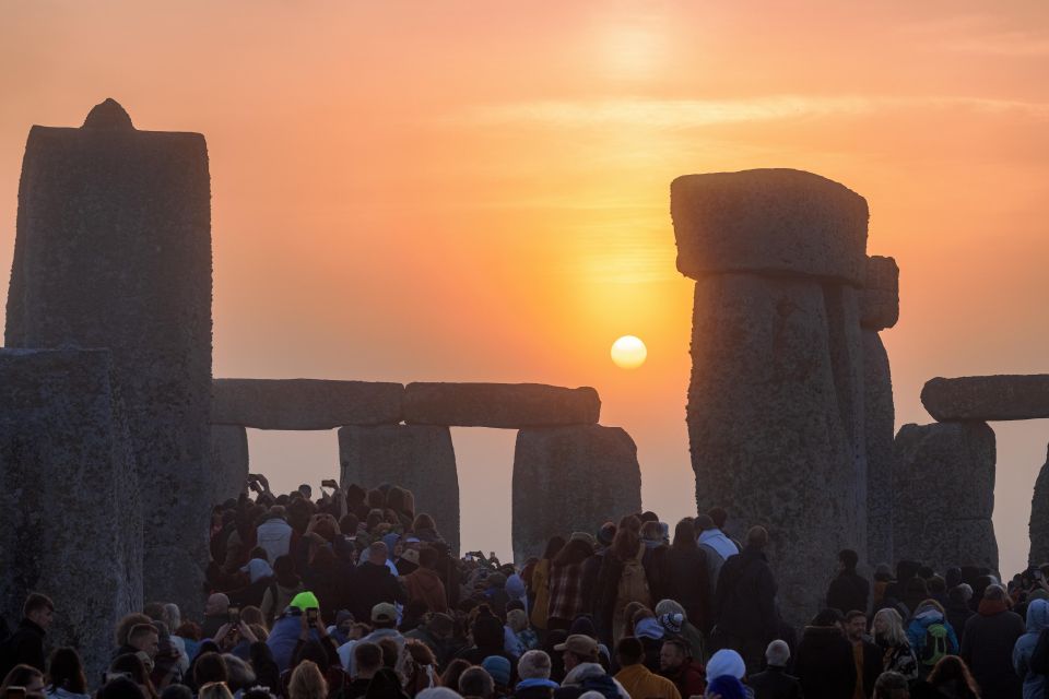 From London: Stonehenge Summer Solstice Sunrise Tour - Key things to know before you go