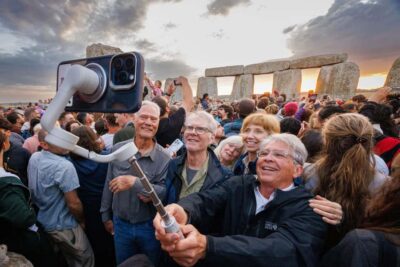 From London: Stonehenge Summer Solstice Sunrise Tour - The London pickup: Millennium Gloucester, casino entrance, and the 1:00 AM reality