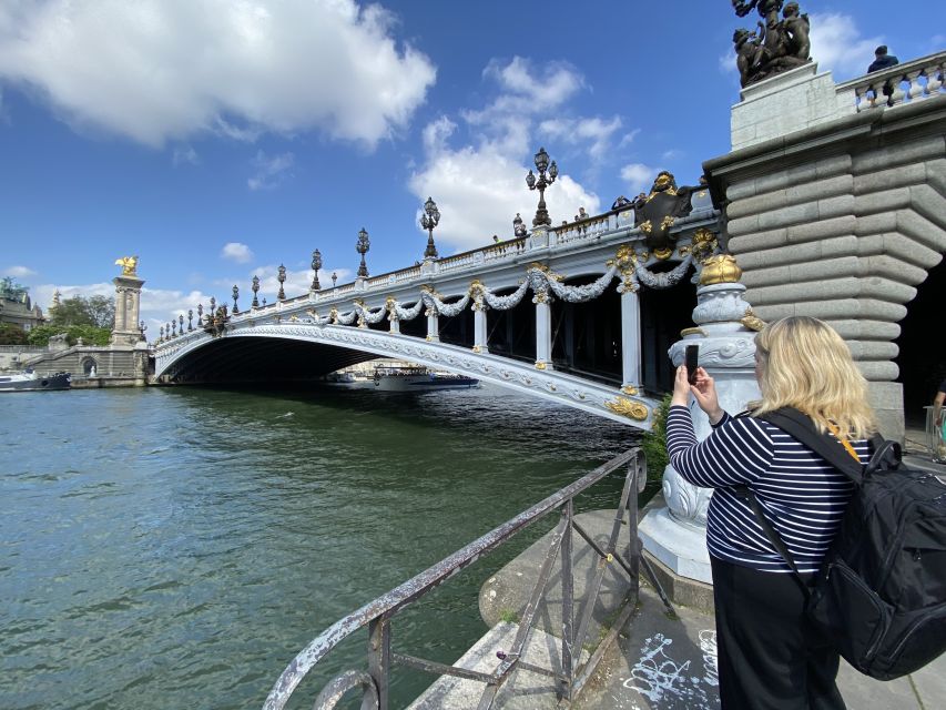 From London: Unescorted Day Trip to Paris - St Pancras check-in and your Paris travel pack