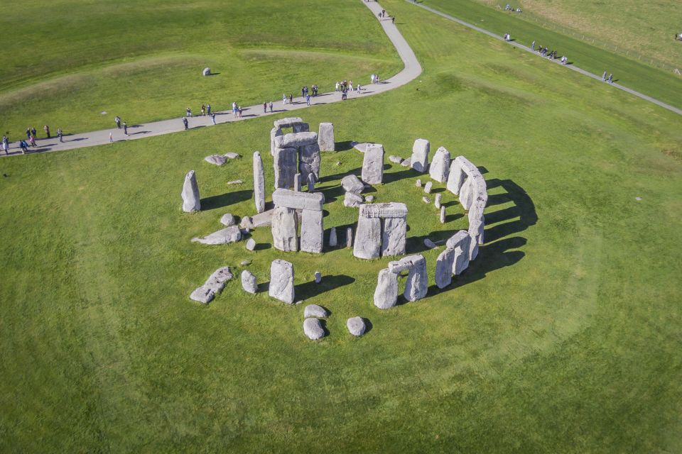 From London: Windsor Castle and Stonehenge Day Trip - Should you book this London-to-Windsor-and-Stonehenge tour?