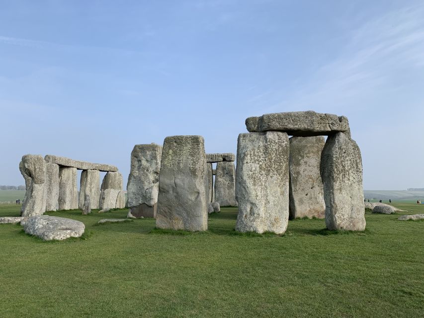 From London: Windsor Castle & Stonehenge Private Day Trip - FAQ