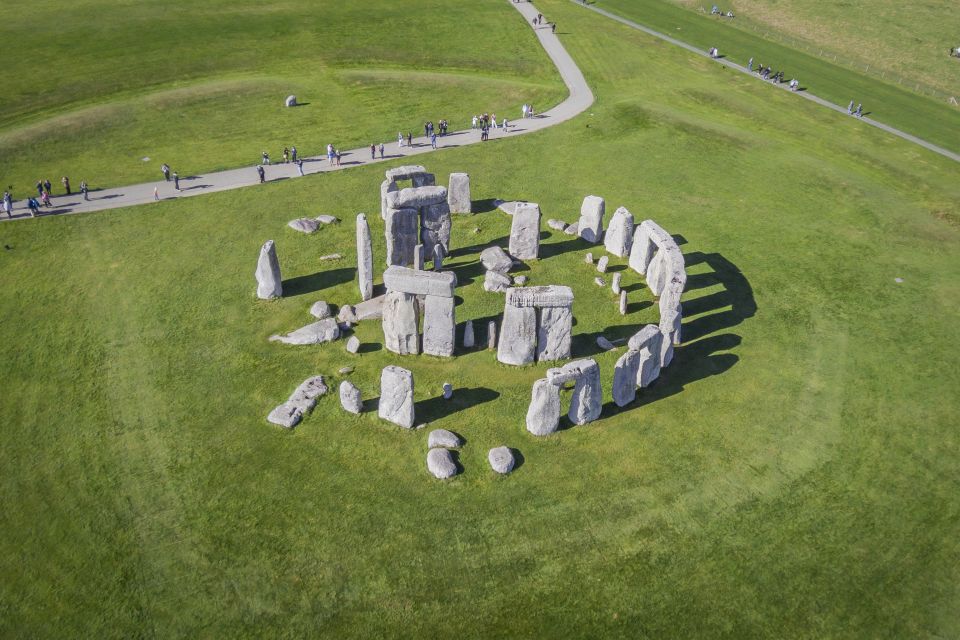 From London: Windsor, Stonehenge, & Salisbury Cathedral Trip - Salisbury Cathedral: when medieval ambition becomes real height