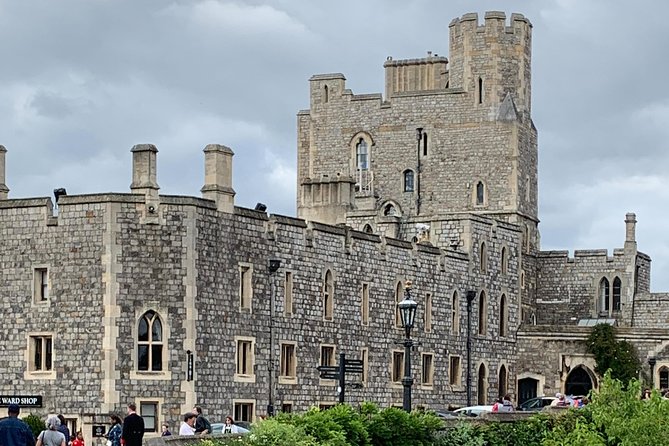 Full Day Excursion Royal London & Windsor in an Iconic London Black Cab - Westminster Abbey and the Palace of Westminster as a living seat of power
