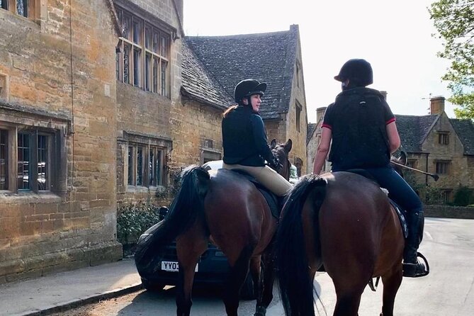 Full-Day Windsor Castle & Cotswolds Driving Tour - Windsor Castle breakfast hour: what you should expect