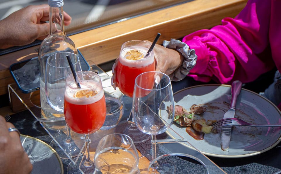 Gastronomic 6-course fine-dining dinner on Luxury London Bus - Diets, allergies, and the rules you must not ignore