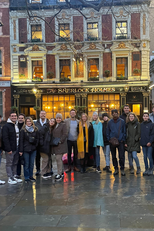 German London : The Ultimate Walking tour - Meeting at Bosideng: easy to find, easy to start