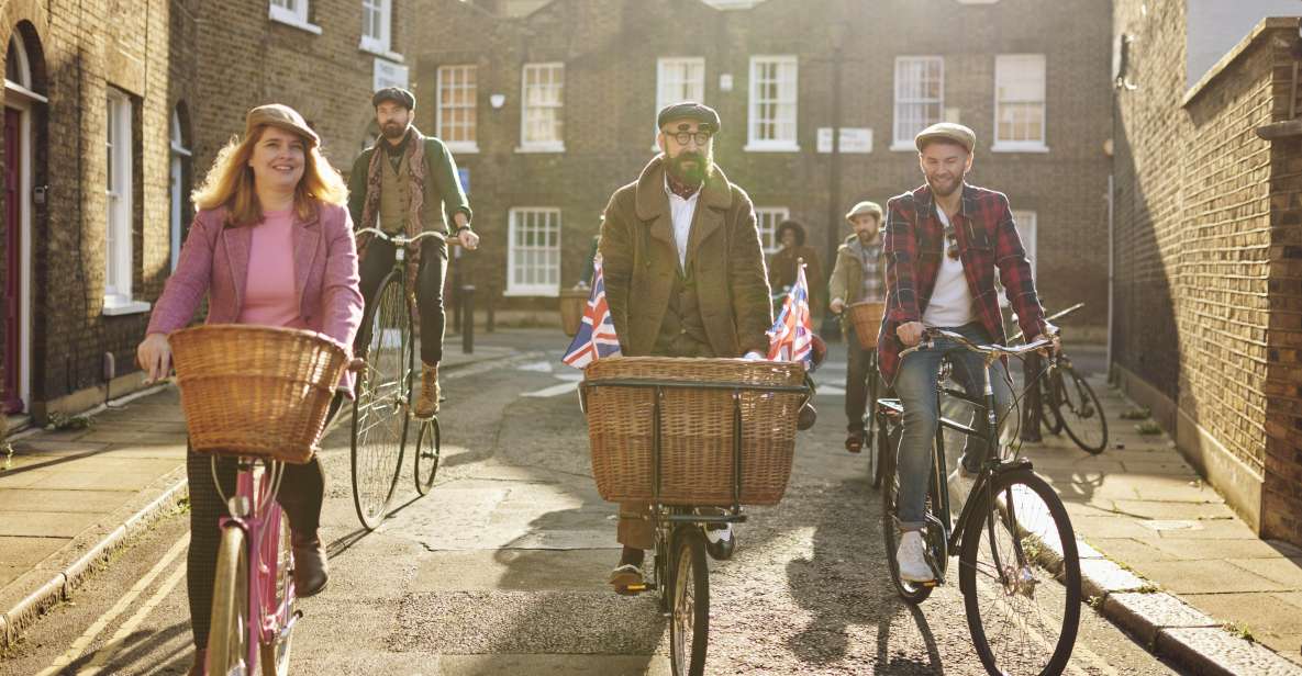 Gin Safari: Boozy London History on Two Wheels - Riding Details That Matter: 13 km, Solo Skill, and All-Weather Days