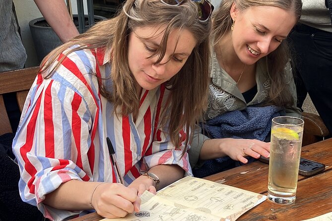 Greenwich, London: Real-world Adventure Game - A Greenwich detective walk that feels like a scavenger hunt