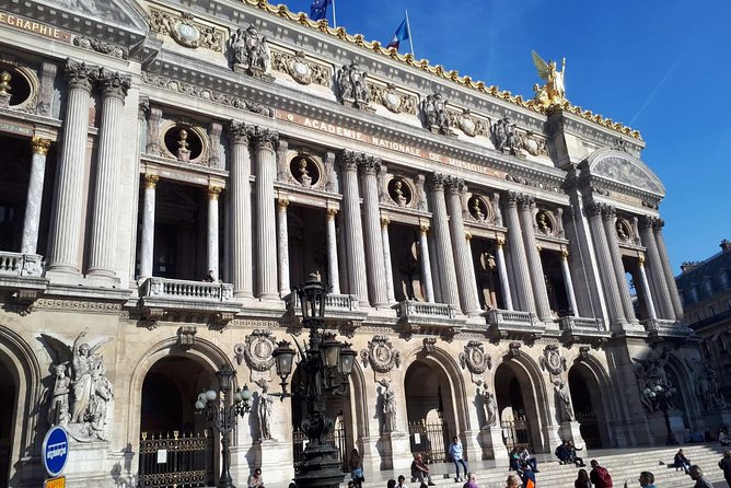 Guided Paris Day Trip from London by Train with Seine Cruise - Price and value: is $428 worth it for a first Paris hit?