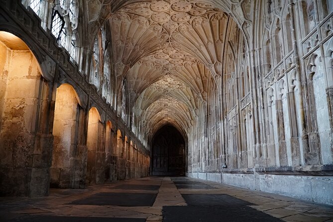 Guided Tour of Harry Potter Film Locations of Lacock & Cotswolds - From London Departure to Cotswolds Film-Places: How the Day Runs