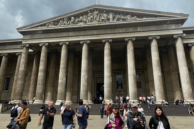 Guided tour of the British Museum in Spanish - Inside the museum for 2 hours 30 minutes: what the time limit changes