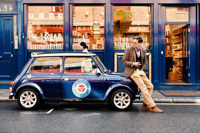 Half Day Tour in a classic Mini Cooper - Leake Street Arches and the Banksy Tunnel wall