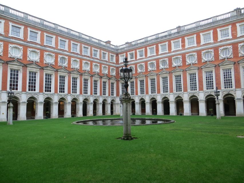 Hampton Court Palace Private tour With Fast Track Entry - A quick reality check: how to make the most of your 5-hour schedule