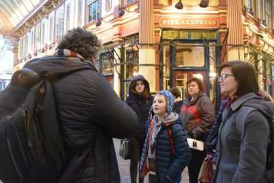 Harry Potter Bus Tour of Filming Locations - Stop 1: Houses of Parliament, St Paul’s, Tower Bridge, and the Potter Bridges