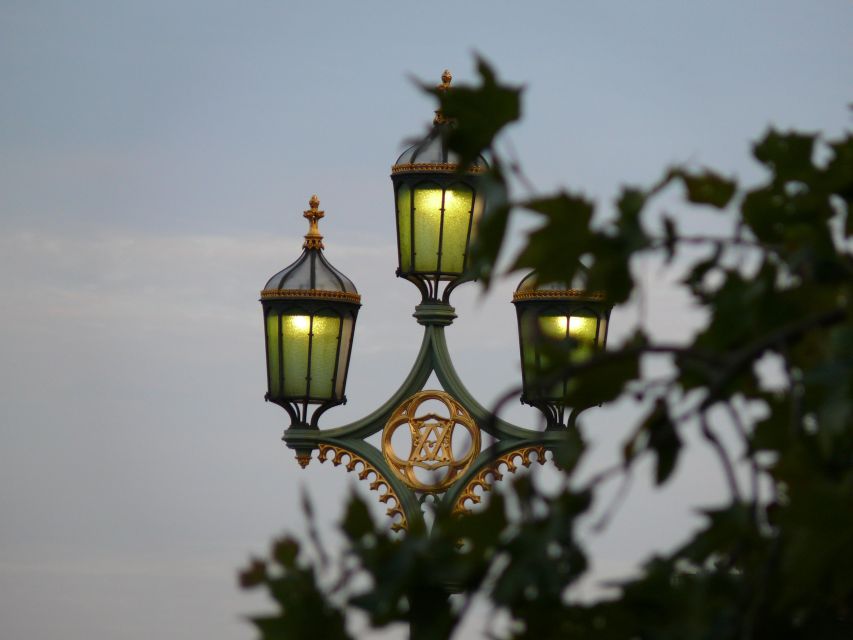 Harry Potter in London - Private Walking Tour - Meeting at Westminster Bridge and Getting Oriented Fast