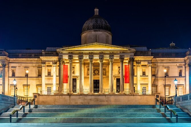 Harry Potter Self-Guided Walking Tour in London - Trafalgar Square and the National Portrait Gallery: classic London framing