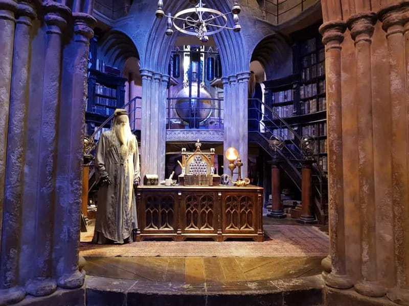 Harry Potter Studio Ticket & Tour of London Film Locations - Key things to know before you go