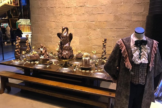 Harry Potter Studio Tickets and London Film Locations Guided Tour - Warner Bros. Studio Tour: sets, costumes, props, and special effects