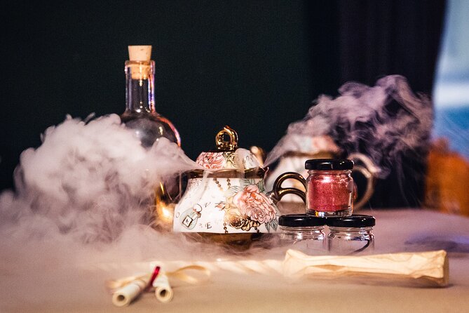Harry Potter Tour & Magical Afternoon Tea - Cecil Court and Goodwin’s Court: the London details that look straight from the films