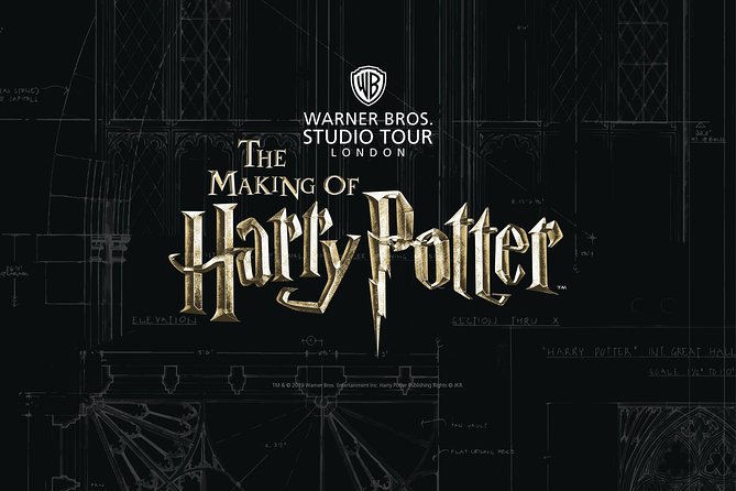 Harry Potter Warner Bros. Studio Tour London from King's Cross - Walking the corridors: Burrow, Hagrid’s Hut, Gryffindor Common Room