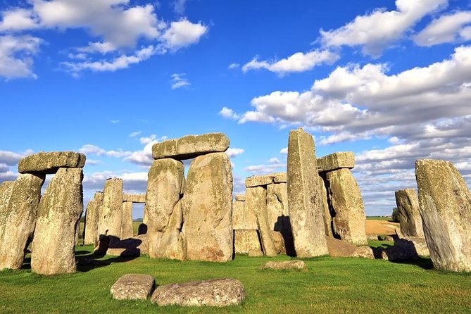 Heathrow Airport Arrival To Southampton Via Stonehenge - Practical Tips for a Smoother Stonehenge Visit