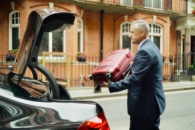 Heathrow Airport Taxi - Private Transfer to/from London - Should You Book This Heathrow Private Transfer?