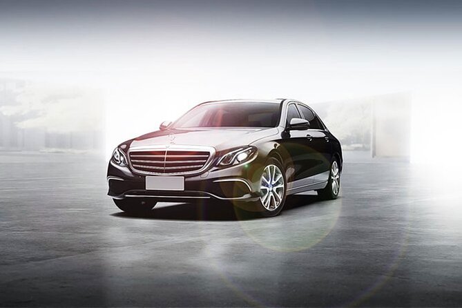 Heathrow Airport to Brighton private taxi transfers - The Ride: Private, Air-Conditioned, and Built for Comfort
