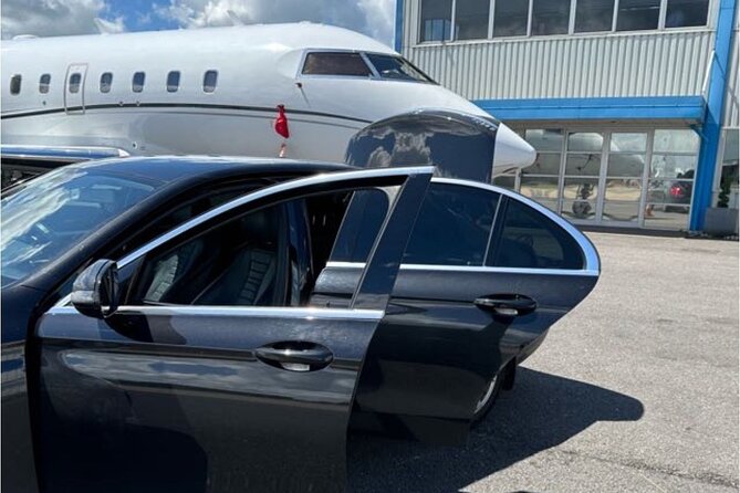 Heathrow Airport To Oxford Private Transfer - Vehicle choices and who this transfer is really for