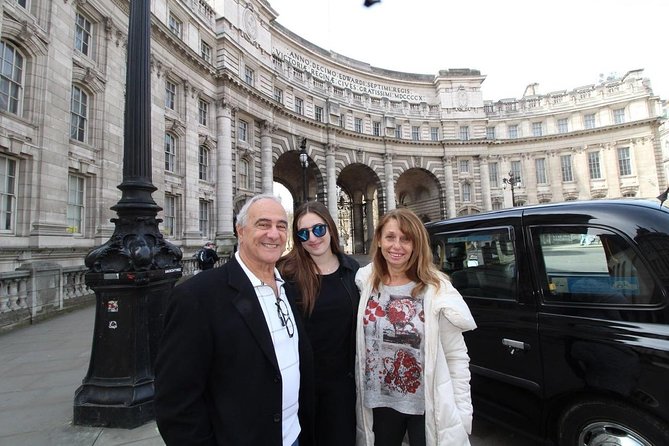 Heathrow Layover Experience: Private Full-Day Black Cab Tour - Admission tickets and short stops: how to plan your expectations