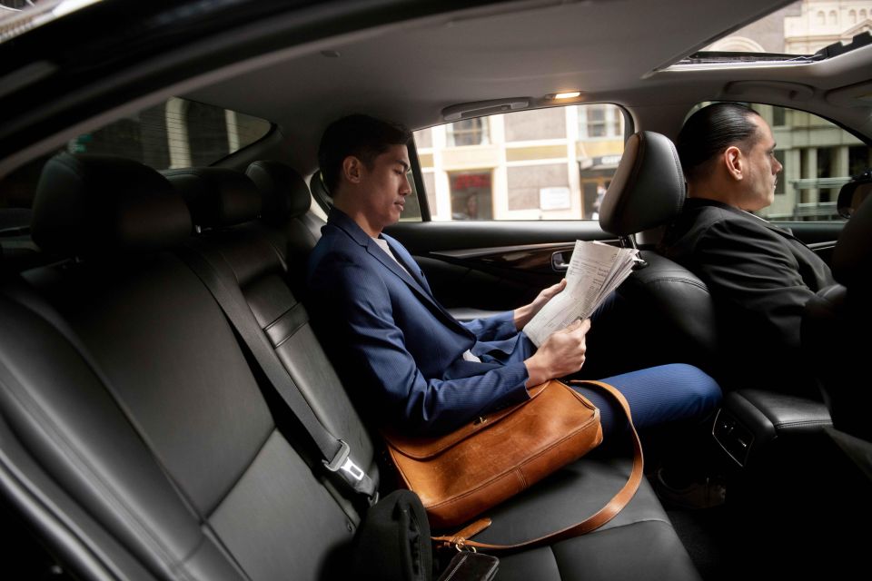 Heathrow to London taxi- Private, Comfortable Punctual. - Why the Meet-and-Greet Changes the Heathrow Game