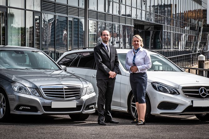 Heathrow to Southampton Private Transfer - Entering the ride: what makes Heathrow to Southampton feel easy