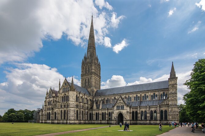 Heathrow to Southampton Private Transfer - What this is good for in your actual travel day