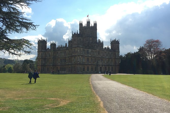 Highclere Castle Private Round Trip Transportation Service - The ride to Highclere: timing, traffic, and what 1h 45m means