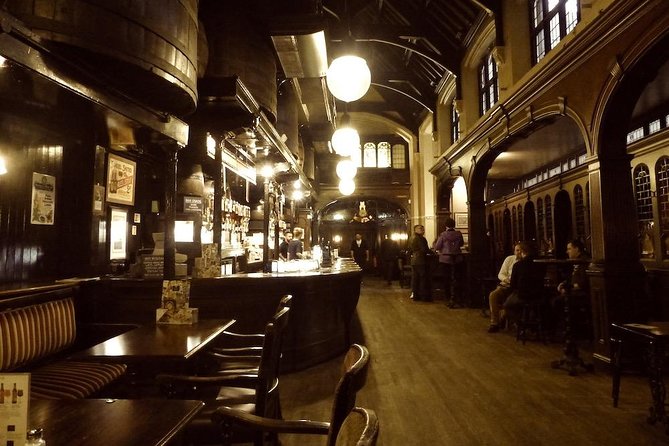 Historic Pubs of London - Fleet Street: The First Jump Back in Time (and Why It Starts There)