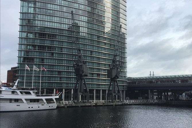 Historic walk of East Londons Wapping Docks and its famous Pubs - Wapping Docks: the London you miss when you only chase landmarks