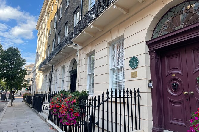Historical Tour in Death, Debauchery and Doctors in Soho London - Wardour Street: A Pretty Garden Pause and a Secret